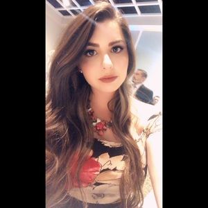 Meet your Posher, Ashley